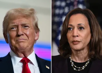 Trump takes stunning lead over Harris with surprising group in blue state