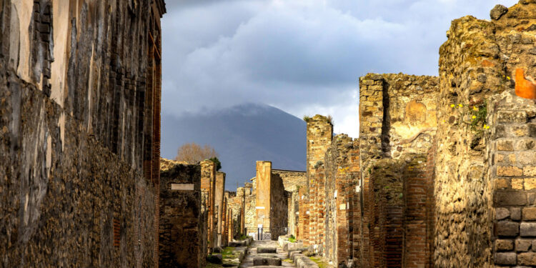 The Ultimate 2,000-Year-Old Spa Day? Archaeologists Just Uncovered One in Pompeii!