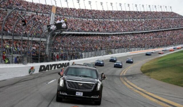 Fans Cheer as Trump’s ‘Beast’ Limo Leads Drivers Around the Track at Daytona 500