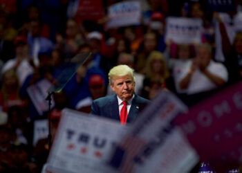 FBI to Investigate Secret ‘Honeypot’ Operation Targeting Trump Campaign