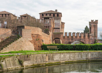 Better Than Fiction: A da Vinci Sketch Led Experts to Secret Tunnels in a Castle