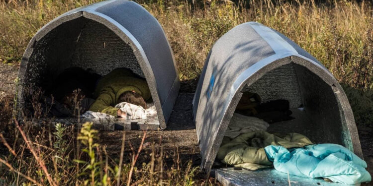 “Iglou” Emergency Shelters Keep Unhoused People Warm Amid Freezing Temps