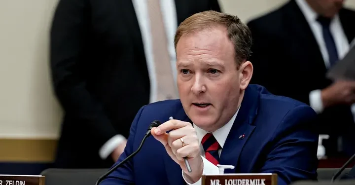 Elon Musk’s “DOGE” Team Finds $1.9 Billion in Misplaced Government Funds