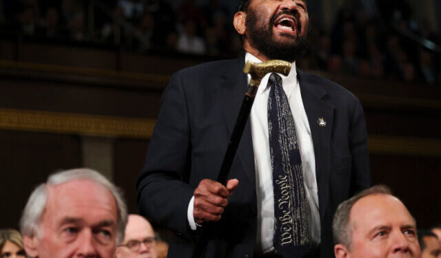 House Advances Censure of Democrat Rep. Al Green Over Unruly Behavior at Trump’s Speech