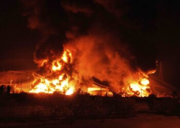 Report: Israel Kills Dozens of Iranian Military Leaders by Bombing Hideout