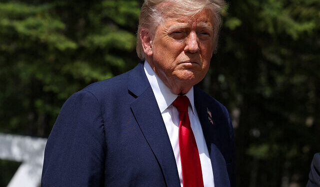 Trump: ‘Everyone Should Immediately Evacuate Tehran’