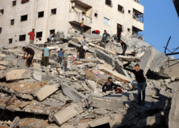 Hamas Terrorists Caught Feasting Underground on Lavish Meals While Exploiting Gaza Civilians Suffering Above