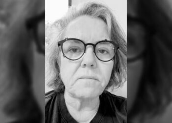 Rosie O’Donnell Marks July 4 in Europe by Hinting at Revolution Against Trump Admin