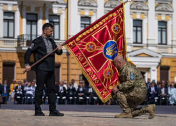 Zelensky Says We Must ‘Push Russia to Peace’ And Send War Back to ‘Russian Soil’