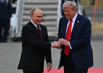 Trump, Putin Greet Each Other with Handshake in Alaska, Ride to Summit Together in ‘Beast’