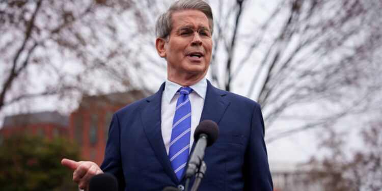 Treasury Secretary Bessent in Labor Day ‘No Tax on Tips’ Diner Interview: Time for ‘Parallel Prosperity’ Where ‘Main Street and Working Americans Do Great’