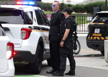 Secret Service Arrests Man Attempting to Scale White House Fence