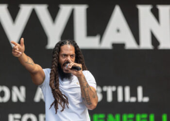 Rap Duo Bob Vylan Mock Killing of ‘Piece of Sh*t’ Charlie Kirk, Call on Fans to Find and Attack ‘Fascists’