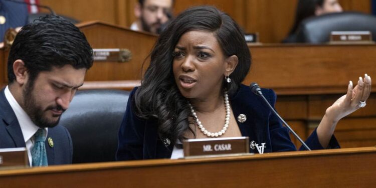 This May Be the Worst Thing Jasmine Crockett Has Said Yet – Mother of Murder Victim Lets Her Have It