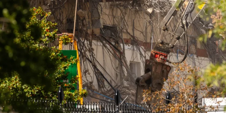 A new ballroom, private funding, and liberal outrage — here’s what’s really happening behind the East Wing’s demolition.