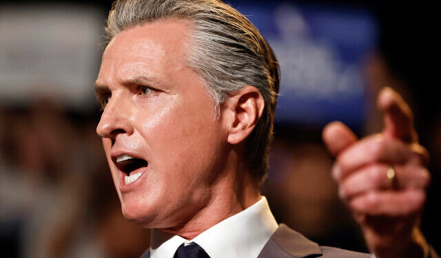 Desperate Newsom Peddles Lies in Attempt to Mar JD Vance’s Trip to Camp Pendleton