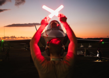 Report: U.S. Military Intervention in Iran Could Begin Within 24 Hours — Bases Pull Personnel, Shift Posture Across Region